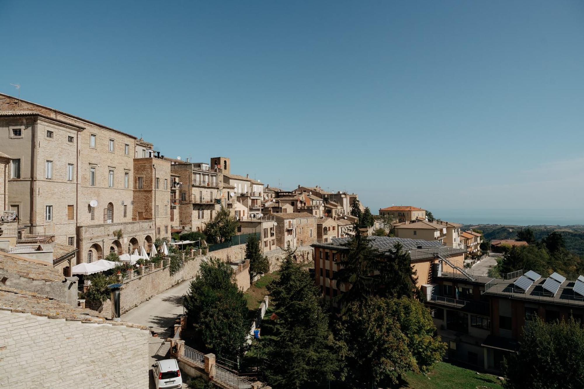 Casa Agello B&B Рипатрансоне Екстериор снимка
